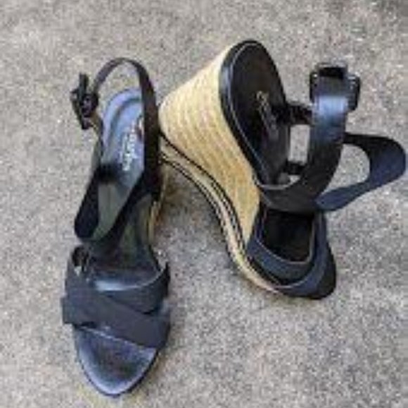 Charles By Charles David Black Strappy Wedges 8 - Picture 2 of 5